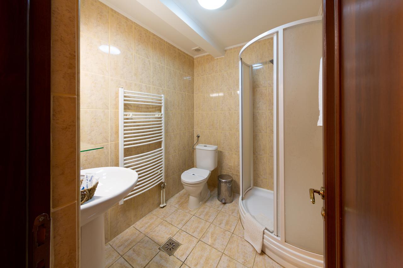 Hotel Casa Danielescu Târgu Jiu Exteriér fotografie